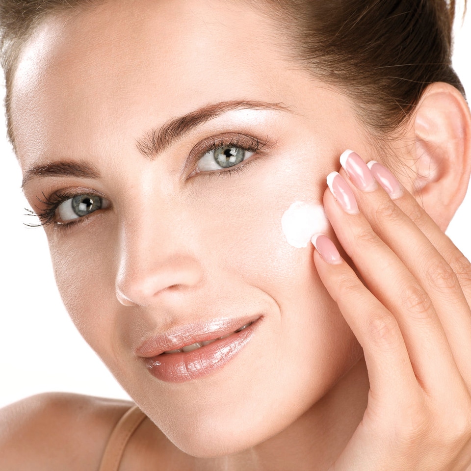 Does Oily Skin Need a Moisturizer?