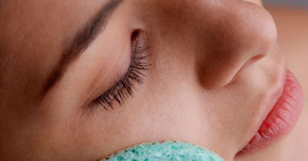 Removing dead skin from the face: 6 ways and what to avoid