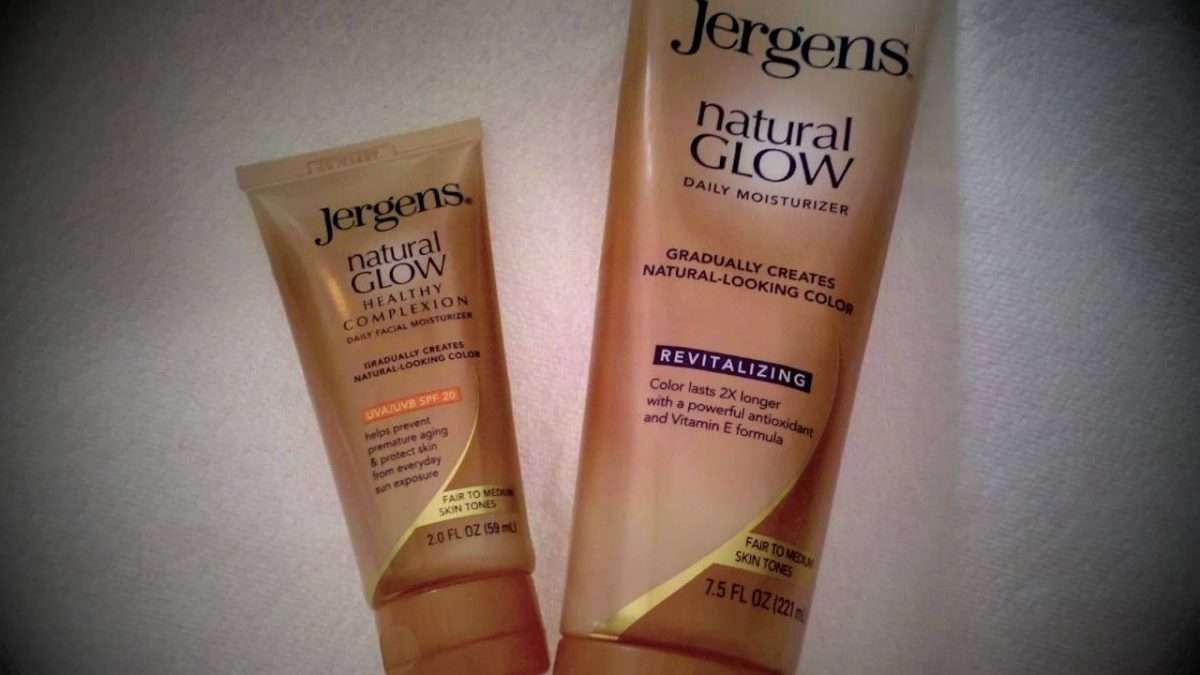 Review: Jergens Natural Glow Daily Moisturizer (With Before and After ...