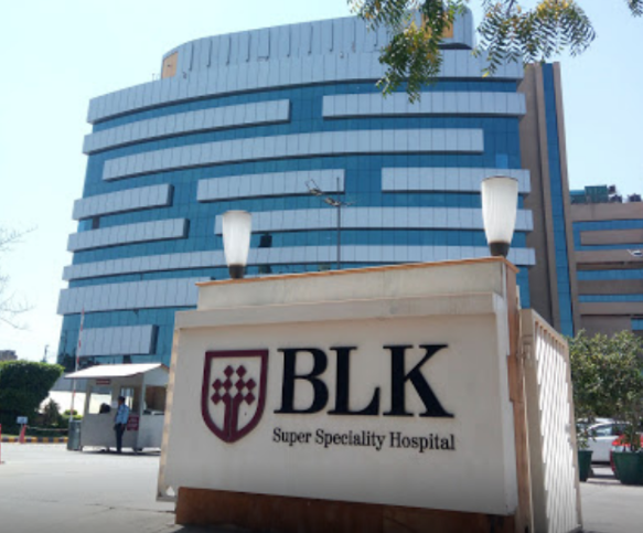 What is the best cancer hospital in Delhi?